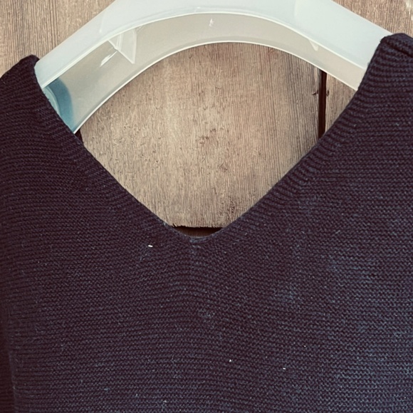 Black 💯 Cotton V-neck Knitted Sweater Pullover Joe Fresh, size M - Picture 11 of 11